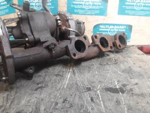 Used Exhaust manifold Jaguar XF (CC9) 3.0 S D V6 24V Price on request offered by "Altijd Raak" Penders