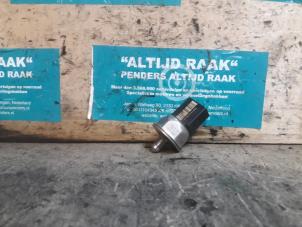 Used Fuel pressure regulator BMW 1 serie (F20) 114i 1.6 16V Price on request offered by "Altijd Raak" Penders