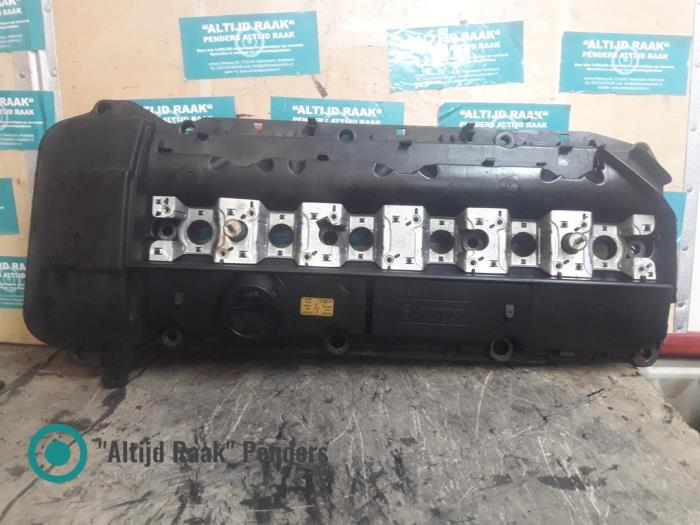 Gebrauchte Ventildeckel BMW 3 serie (E46/2) 320 Ci 24V Preis auf Anfrage angeboten von "Altijd Raak" Penders