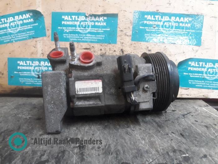 Used Air conditioning pump Chrysler Voyager/Grand Voyager (RT) 2.8 CRD 16V Grand Voyager Price on request offered by "Altijd Raak" Penders