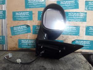 Used Wing mirror, left Honda Civic (EM) 1.7 16V Price on request offered by "Altijd Raak" Penders