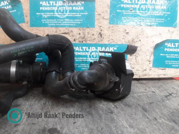 Begagnade Vattenpump BMW 5 serie (F10) 520d 16V Pris på förfrågan erbjuds av "Altijd Raak" Penders