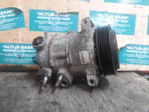 Used Air conditioning pump Mercedes E (C207) E-350 CGI V6 24V Price on request offered by "Altijd Raak" Penders