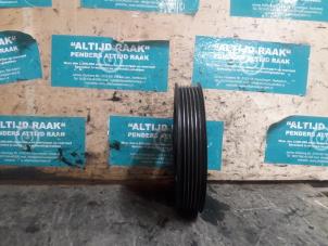 Used Crankshaft pulley Peugeot 107 1.0 12V Price on request offered by "Altijd Raak" Penders