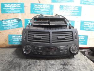Used Heater control panel Mercedes E (211) 2.7 E-270 CDI 20V Price on request offered by "Altijd Raak" Penders