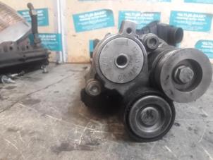Used Timing belt tensioner Volkswagen Touran (1T3) 1.4 16V TSI EcoFuel Price on request offered by "Altijd Raak" Penders