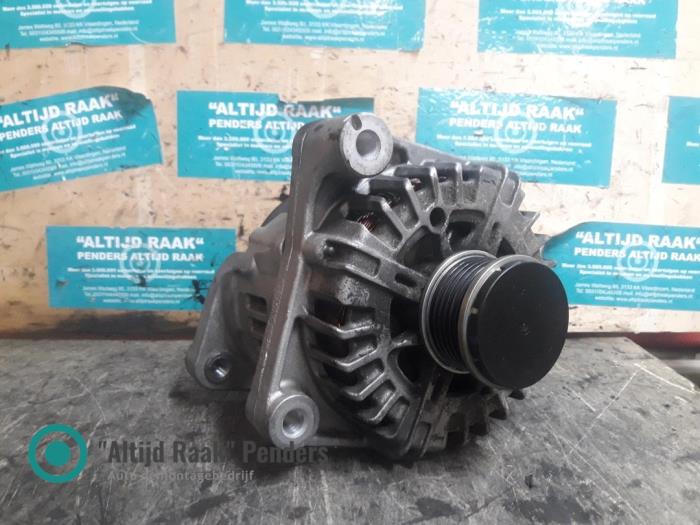 Gebrauchte Dynamo BMW 5 serie (F10) 525d 16V Preis auf Anfrage angeboten von "Altijd Raak" Penders