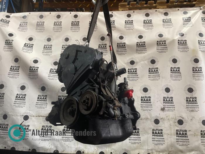 Used Engine Volkswagen Transporter T3 1.7 D Price on request offered by "Altijd Raak" Penders