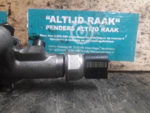 Used Fuel pressure sensor Audi Q7 (4MB/4MG) 3.0 TDI V6 24V Price on request offered by "Altijd Raak" Penders