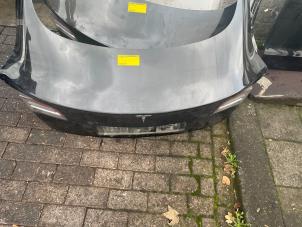 Used Boot lid Tesla Model 3 Price on request offered by "Altijd Raak" Penders