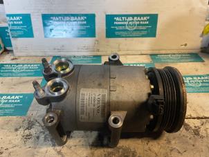 Used Air conditioning pump Volvo V70 (BW) 1.6 T4 16V Price on request offered by "Altijd Raak" Penders