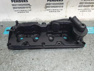 Used Rocker cover Volkswagen Crafter 2.0 BiTDI Price on request offered by "Altijd Raak" Penders