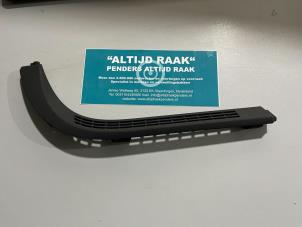 Used Dashboard vent Mercedes S (W221) 5.5 S-550 32V 4-Matic Price on request offered by "Altijd Raak" Penders