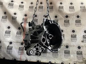 Used Gearbox Volvo V40 (MV) 1.6 D2 Price on request offered by "Altijd Raak" Penders