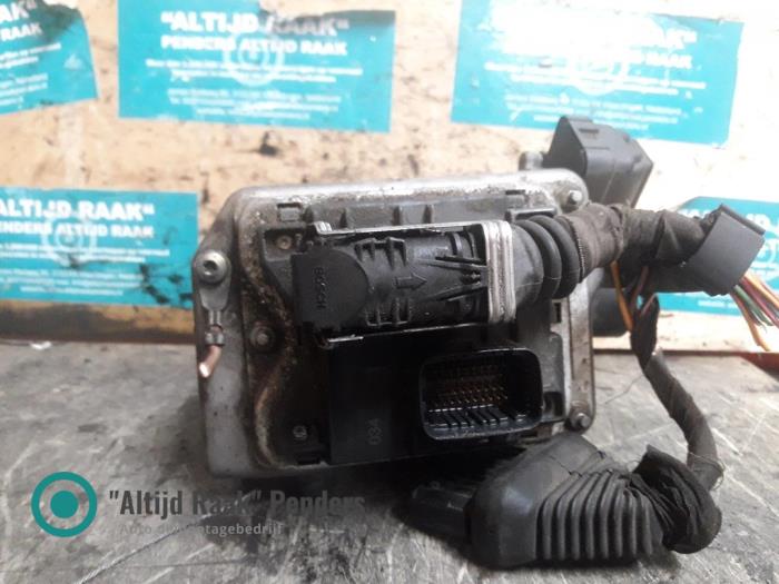 Used Engine management computer Alfa Romeo GTV (916) 2.0 16V Twin Spark Price on request offered by "Altijd Raak" Penders