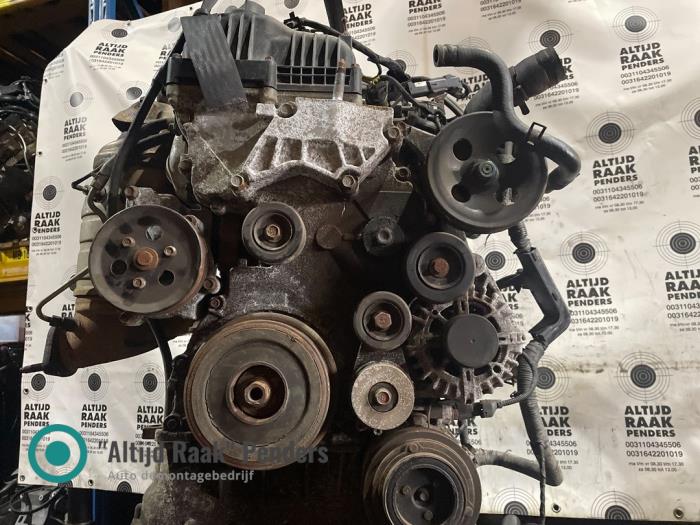 Engine Hyundai Santa Fe II 2.2 CRDi 16V 4x2 AU207356 D4HB