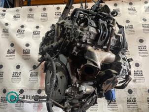 Dynamo d'un Mitsubishi Pajero Sport (K7/9) 3.0 V6 24V 2002