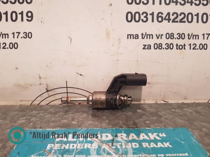 Insprutare (bensin) från en Volkswagen Golf VI (5K1) 1.4 TSI 122 16V 2010