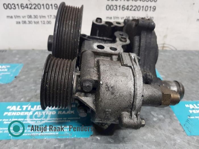 Begagnade Vattenpump Ford Transit 2.4 TDCi 16V Pris på förfrågan erbjuds av "Altijd Raak" Penders