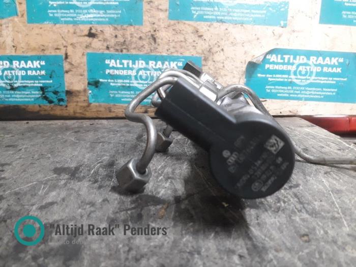 Usagé Limiteur de pression carburant Volkswagen Polo V (6R) 1.4 TDI DPF BlueMotion technology Prix sur demande proposé par "Altijd Raak" Penders