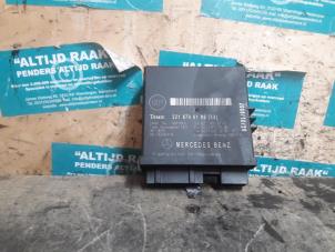 Used Module (miscellaneous) Mercedes S (W221) 5.5 S-550 32V 4-Matic Price on request offered by "Altijd Raak" Penders