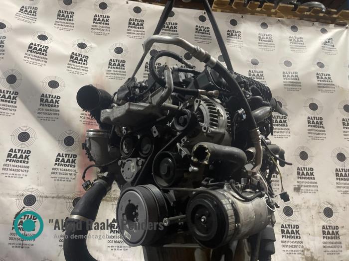 Usados Motor Mini Mini (F56) 1.2 12V One, One First Precio de solicitud ofrecido por "Altijd Raak" Penders