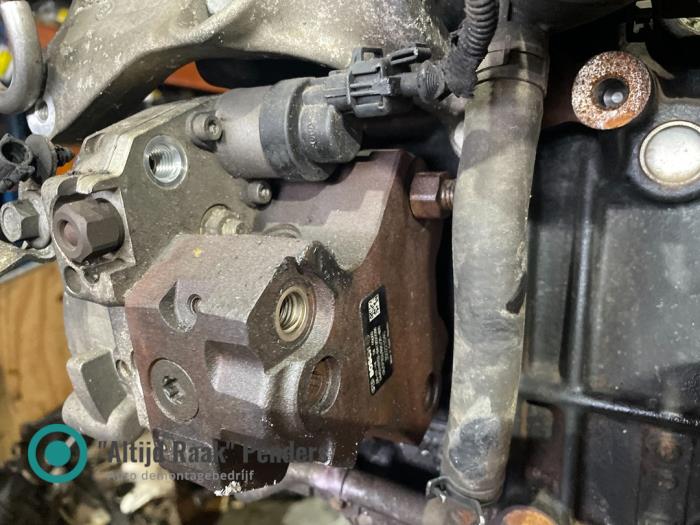 Mechanical fuel pump Jeep Wrangler Unlimited 2.8 CRD 4x4 - 0445010152 ...