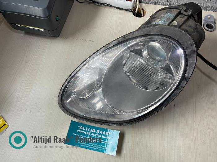 Używane Reflektor lewy Porsche Boxster (987) 2.7 24V Cena na żądanie oferowane przez "Altijd Raak" Penders
