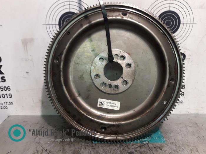 Gebrauchte Starterkranz Mercedes C (W205) C-180 1.5 EQ Boost Preis auf Anfrage angeboten von "Altijd Raak" Penders