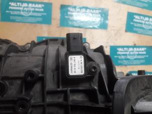 Used Mapping sensor (intake manifold) Mercedes ML III (166) 5.5 ML-63 AMG Performance Package Price on request offered by "Altijd Raak" Penders