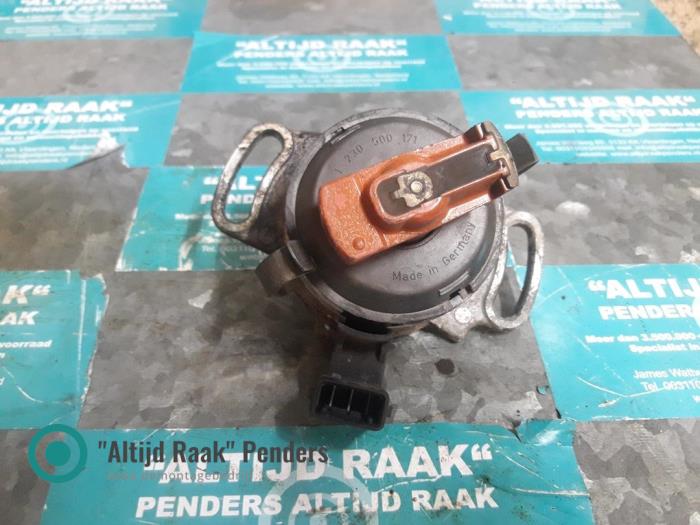 Used Distributor Ford Escort 4 (AAF/ABF/GAF) 1.6 RS Turbo Price on request offered by "Altijd Raak" Penders