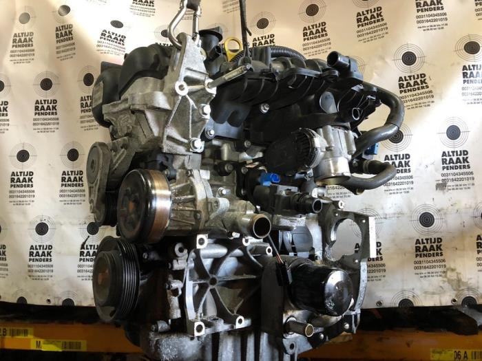 Engine from a Volvo V40 (MV) 1.6 T4 GTDi 16V 2014