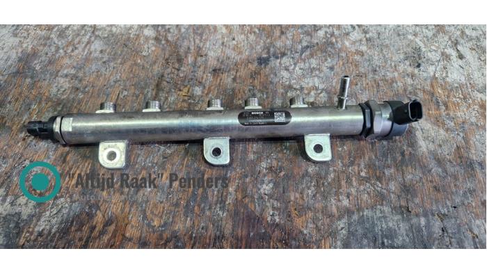 Usagé Système d'injection Jeep Cherokee (KK) Prix sur demande proposé par "Altijd Raak" Penders
