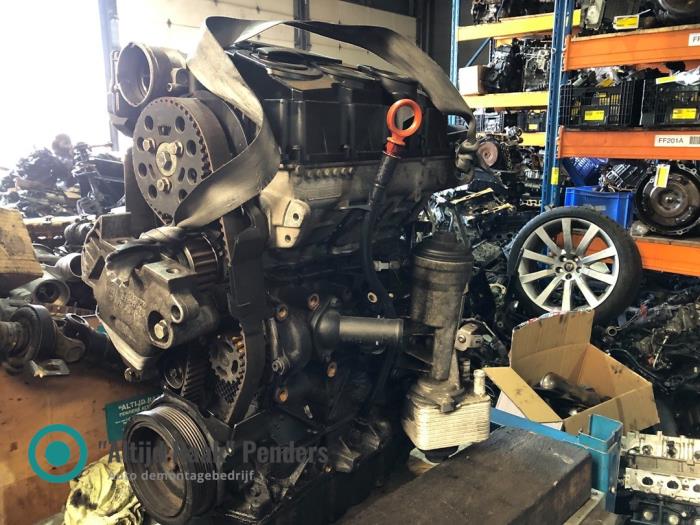 Gebrauchte Ventildeckel Volkswagen Caddy Combi III (2KB,2KJ) 2.0 TDI DPF Preis auf Anfrage angeboten von "Altijd Raak" Penders