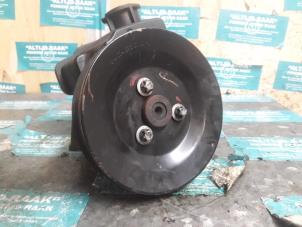 Used Power steering pump pulley Mercedes Sprinter 3t (903) 311 CDI 16V Price on request offered by "Altijd Raak" Penders