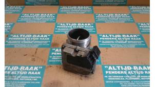 Used Throttle body Hyundai Santa Fe II (CM) 2.7 V6 24V 4x4 Price on request offered by "Altijd Raak" Penders