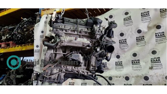 Engine from a Mercedes-Benz E (W212) E-300 CDI V6 24V BlueEfficiency 2010