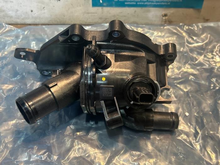 Thermostat housing Renault Megane - 110600260R