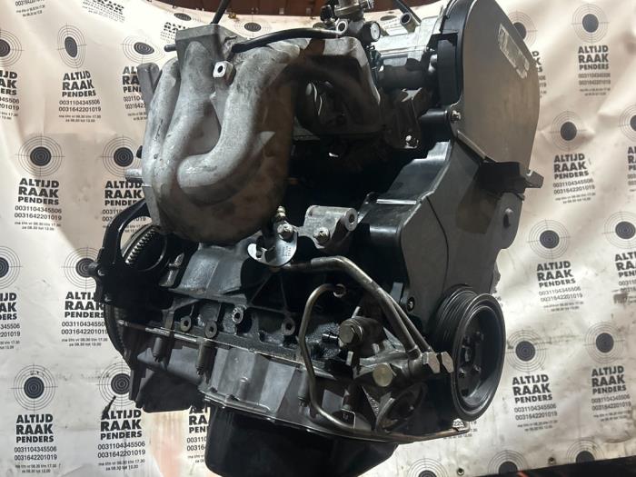 Engine from a Opel Astra H GTC (L08) 2.0 16V Turbo OPC 2005