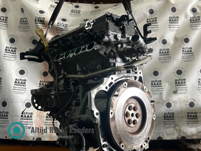 Couvercle de distribution Kia Cee'd (JDB5), 2012 / 2018 1.4i 16V LPG, Berline avec hayon arrière, 4 portes, 1.396cc, 73kW (99pk), FWD, G4FA, 2012-05 / 2018-07 (Occasion)