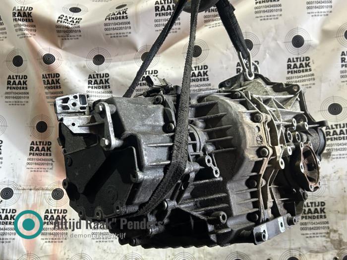 Gearbox Audi A4 Quattro 2.5 TDI V6 AKE HEK