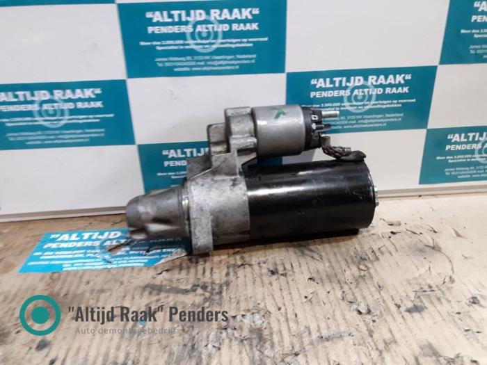 Gebrauchte Anlasser Mercedes S (W221) 3.0 S-320 CDI 24V 4-Matic Preis auf Anfrage angeboten von "Altijd Raak" Penders
