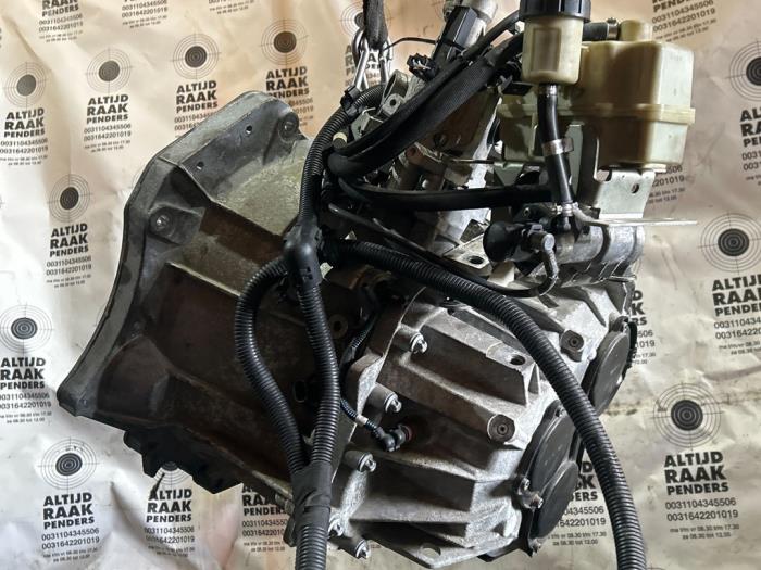 Caja de cambios de un Fiat Ducato (250) 2.3 D 150 Multijet 2015