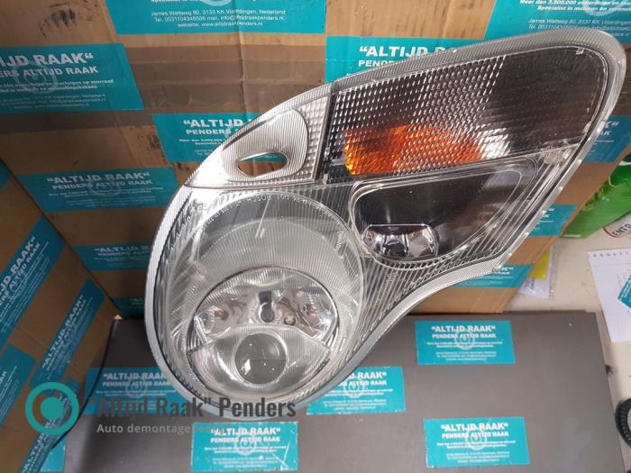 Używane Reflektor lewy Porsche Boxster (986) Cena na żądanie oferowane przez "Altijd Raak" Penders
