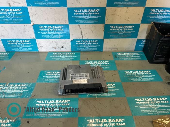 Used Engine management computer BMW 5 serie (E60) 550i 32V Price on request offered by "Altijd Raak" Penders