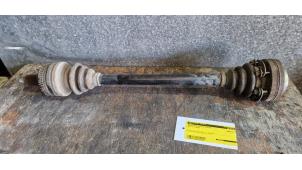 Used Drive shaft, rear right BMW Z3 Price on request offered by "Altijd Raak" Penders