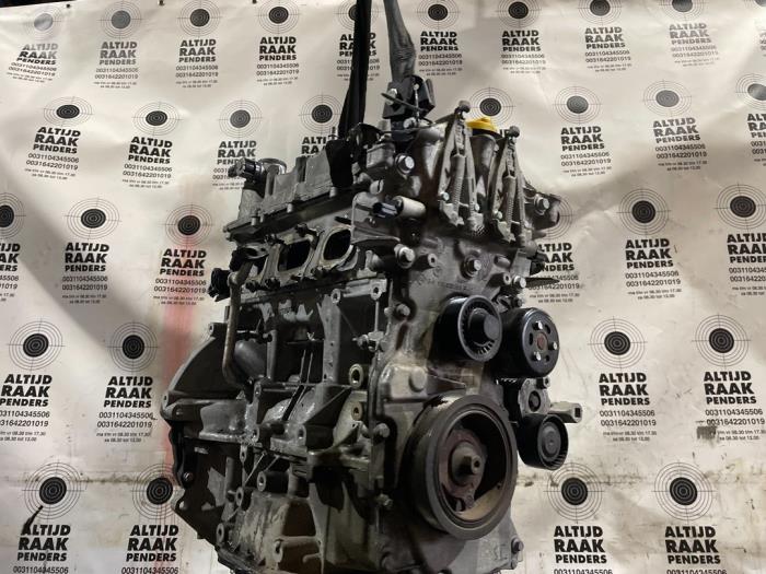 Engine Renault Captur 1.2 TCE 16V EDC - D072552 H5F408