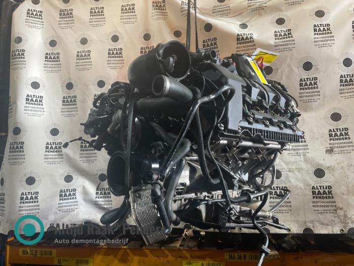Engine BMW 6 serie 645 Ci 4.4 V8 32V - 155215500 N62B44A