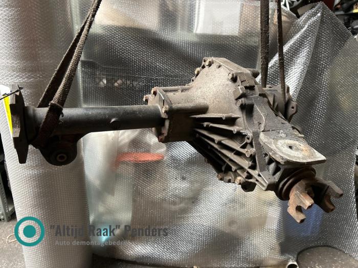 Gebrauchte Differential vorne Hummer H2 6.0 V8 Preis auf Anfrage angeboten von "Altijd Raak" Penders
