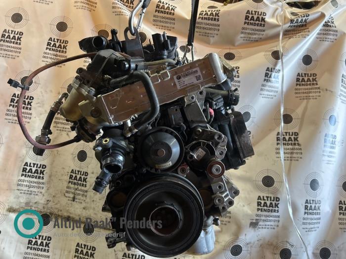 Exhaust manifold from a BMW 5 serie (F10) 520d 16V 2014